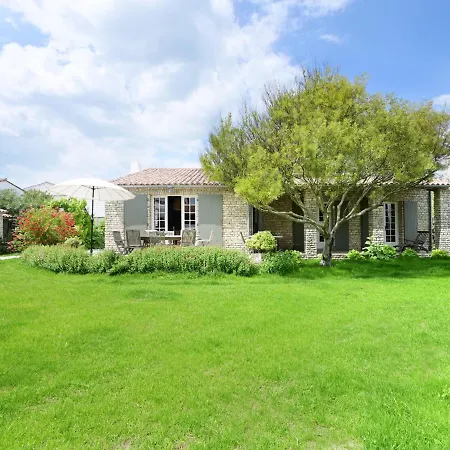 Hébergement de vacances Maison Saint-clement-des-baleines, 5 Pieces, 10 Personnes - Fr-1-258-140
