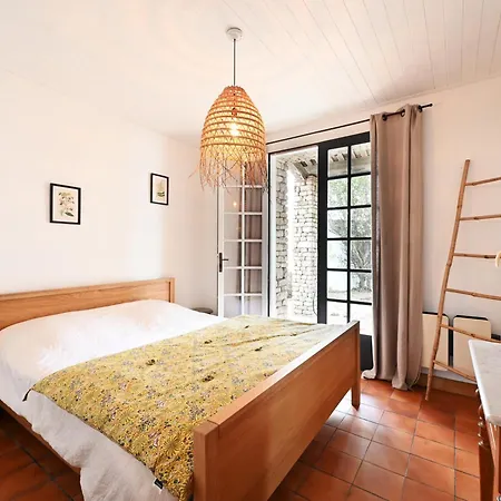 Hébergement de vacances Maison Saint-clement-des-baleines, 5 Pieces, 10 Personnes - Fr-1-258-140 *