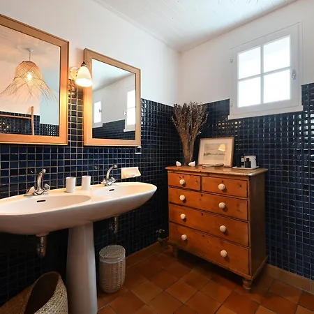 Maison Saint-clement-des-baleines, 5 Pieces, 10 Personnes - Fr-1-258-140